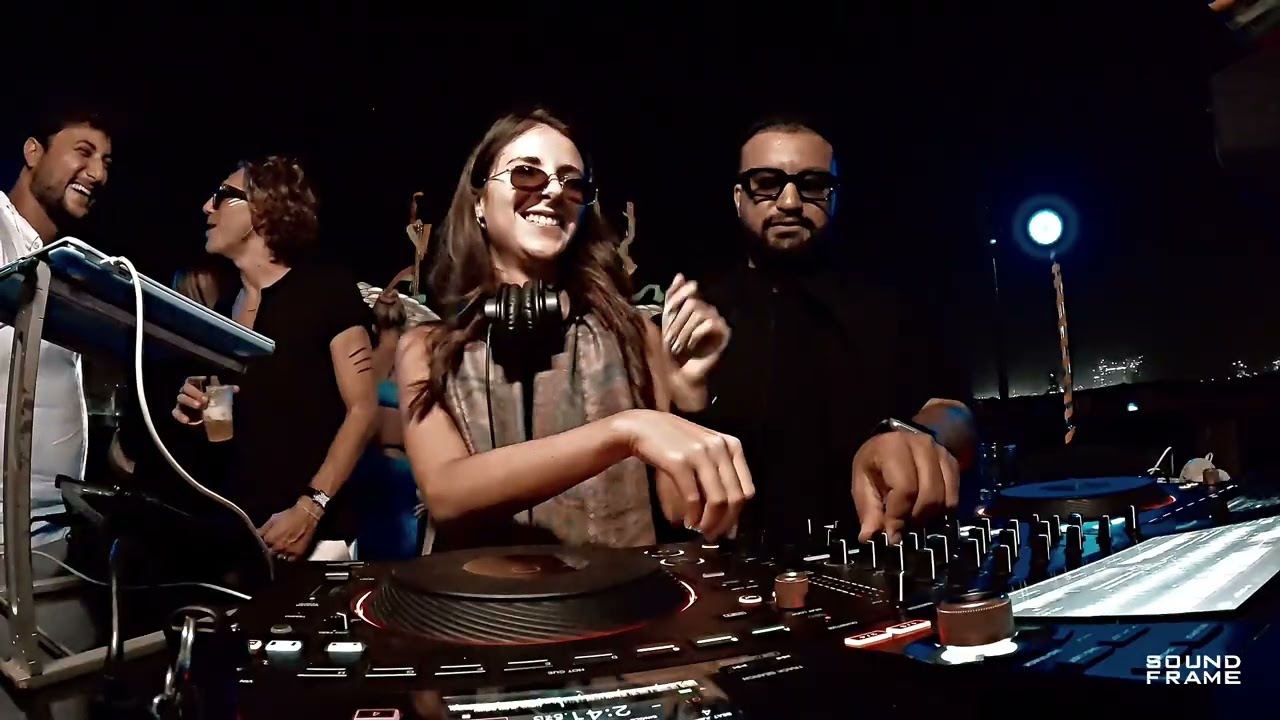 Ana Valentina Live Set